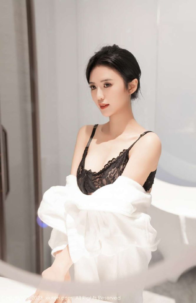 [Xiuren秀人网]2023.12.14 NO.7808 浅浅Danny[85+1P/668MB]