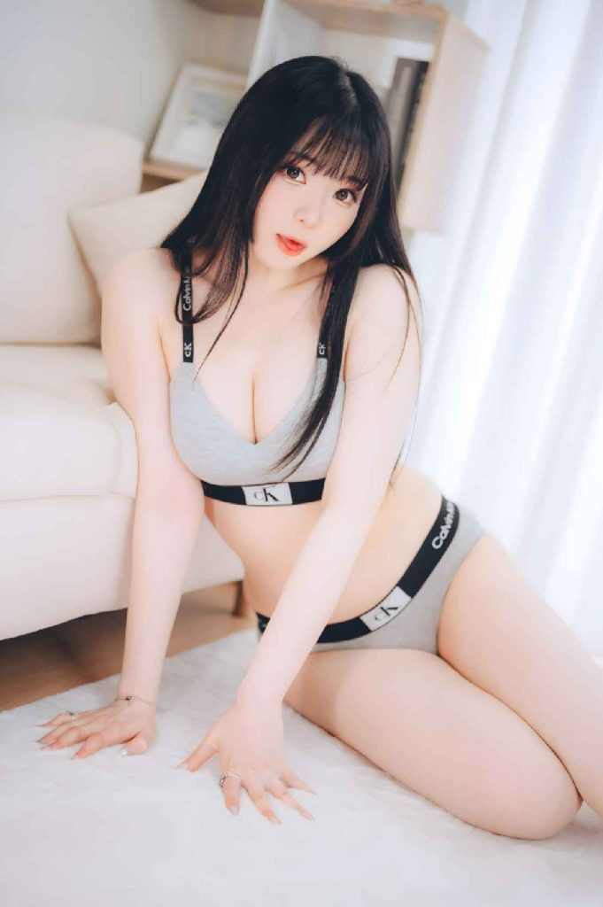 霜月shimo NO.101 「DL版写真集」週末彼女 [101P-1.25GB]