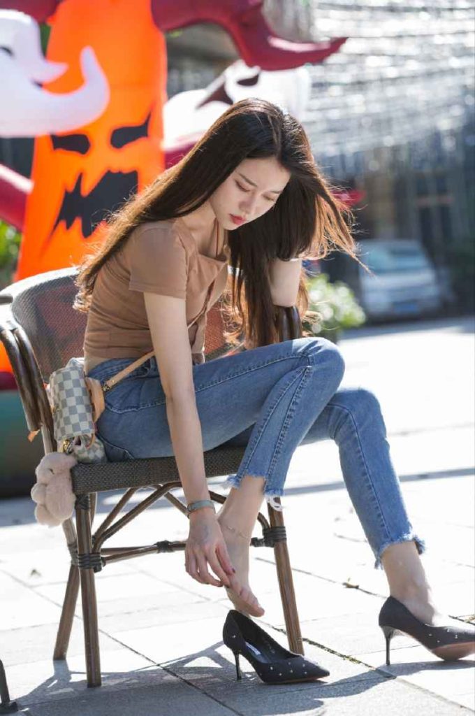 Sia不吃鱼 – 牛仔裤女孩 [140P-1.51GB]