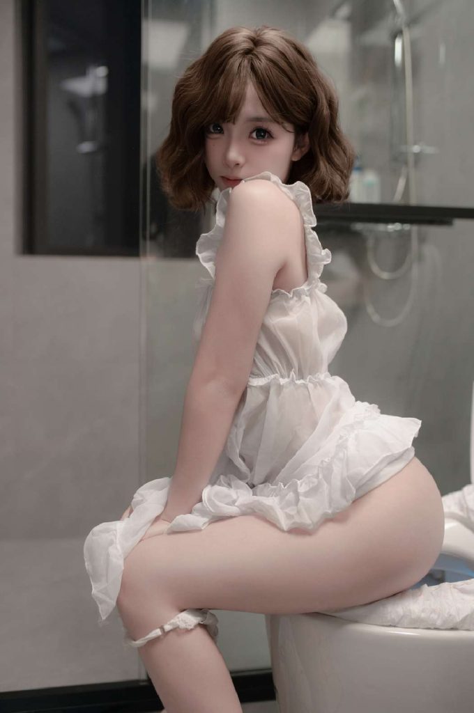 Bangni邦尼 – 湿身 [84P-1.12GB]
