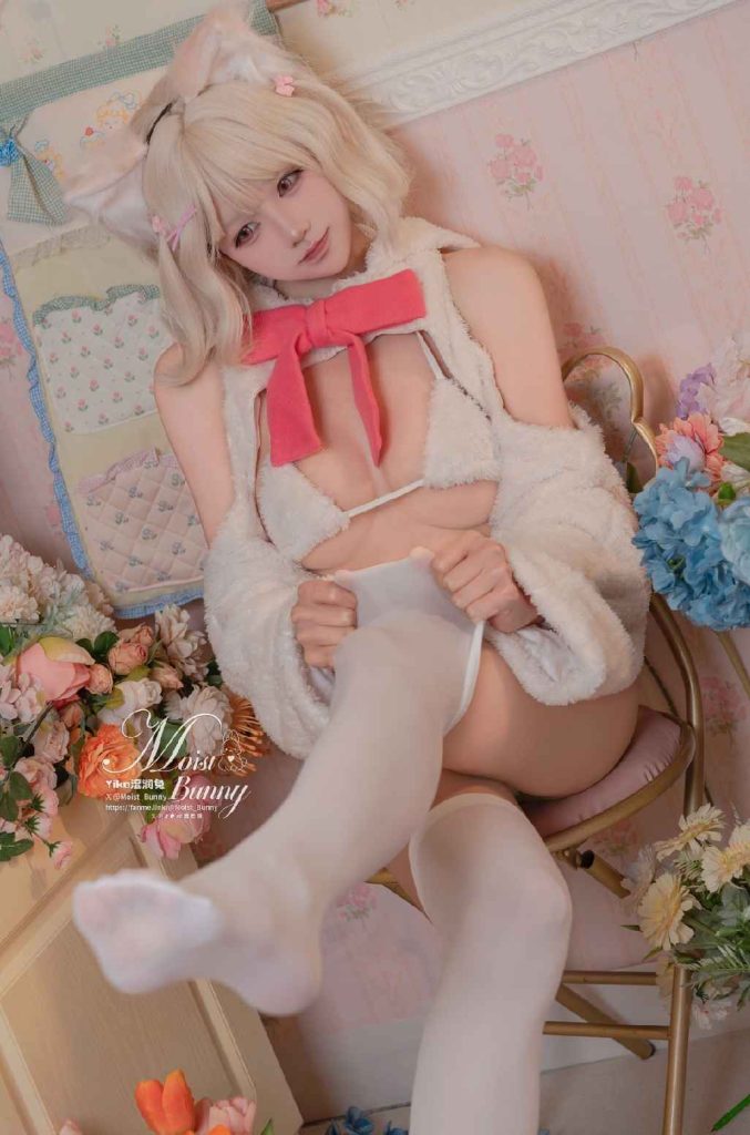 咬一口兔娘 NO.206 02月作品『他的猫』 [75P1V-1.99GB]