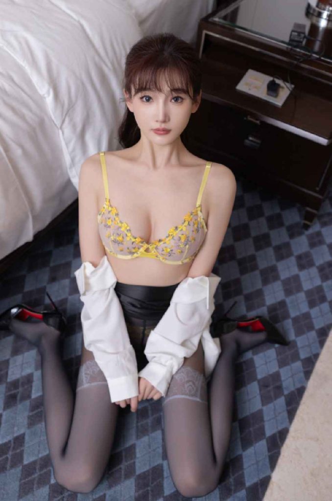 陆萱萱 – 陌生人 [93P-1.06GB]