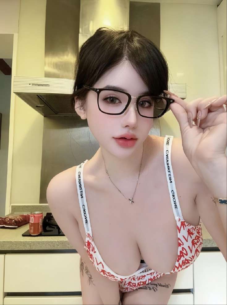 【微-密】阿色-水蜜桃沙漏[9P1V-55MB]