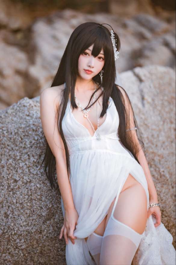宫本桜 – NO.23 大凤 碧蓝航线[32P-397MB]
