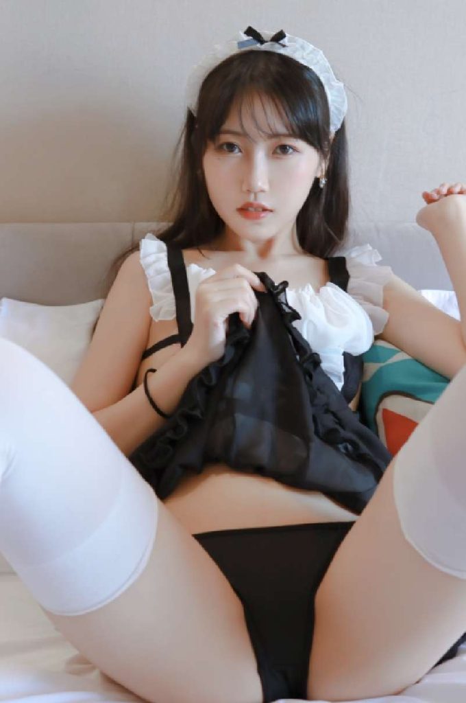 不呆猫 NO.065 小女仆 [26P-230MB]