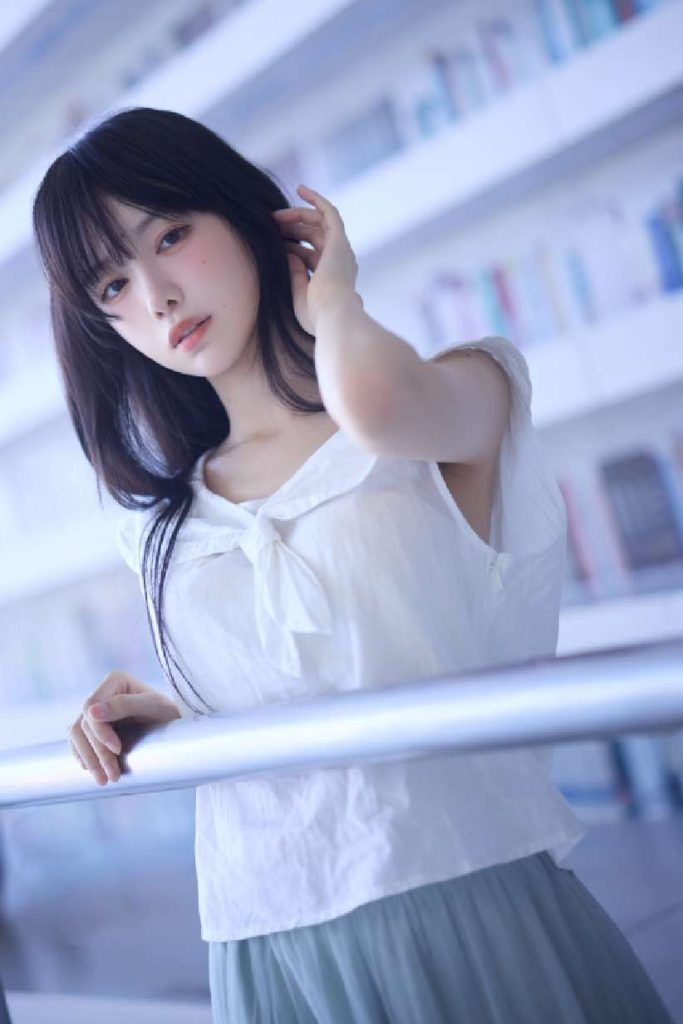 Shika小鹿鹿 NO.134 图书馆 [16P-294MB]