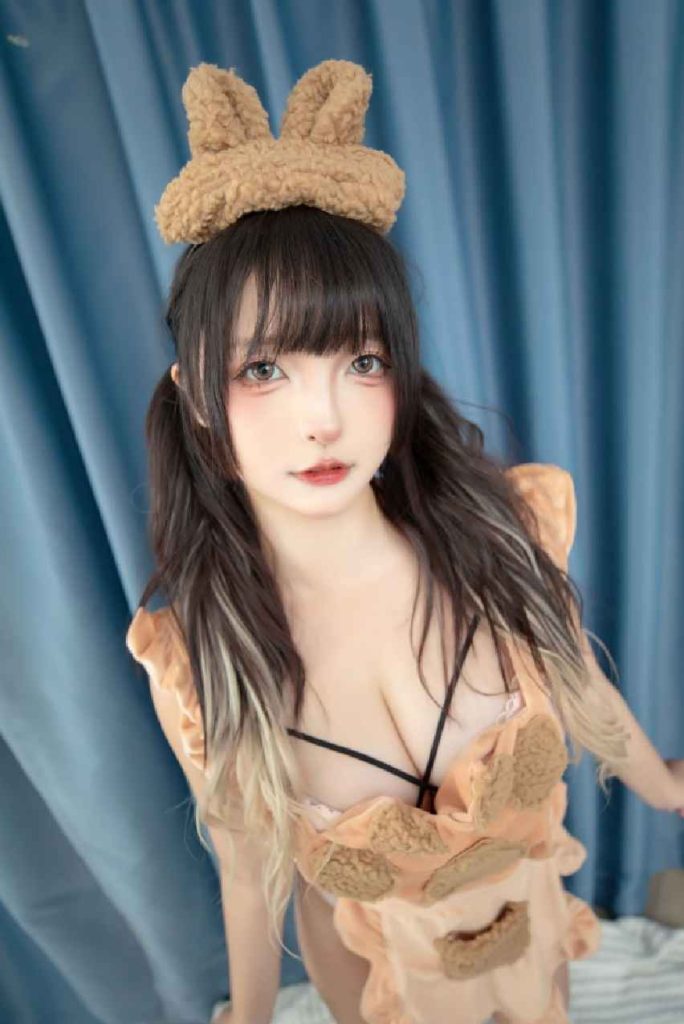 神楽坂真冬 – NO.218 白丝小熊[75P2V-83MB]