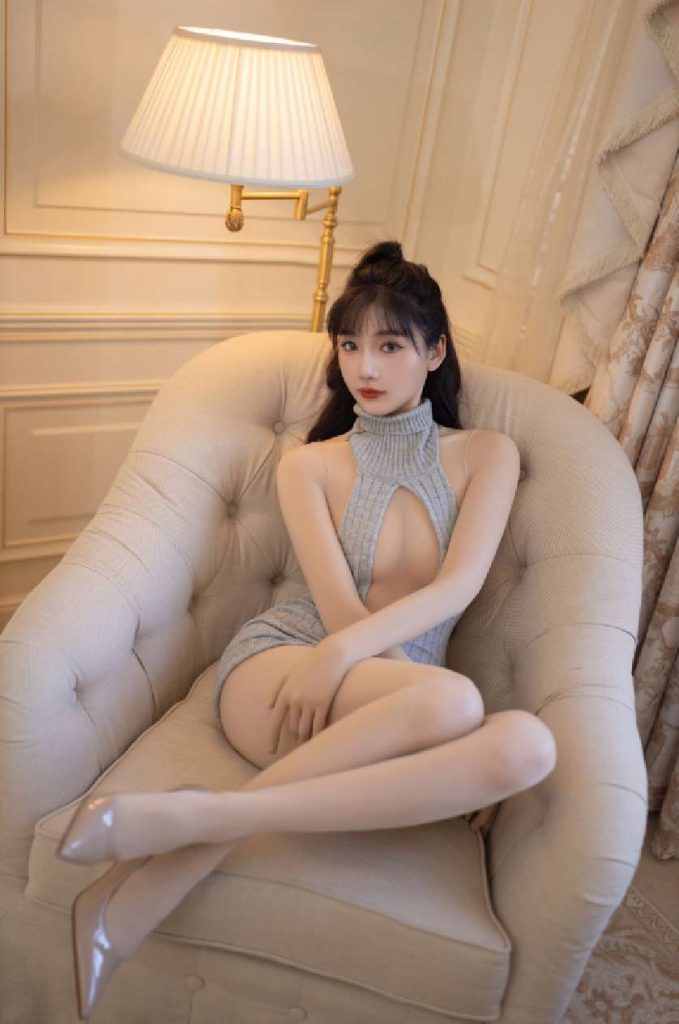 陆萱萱 – 肉色连体衣 [91P-1.15GB]