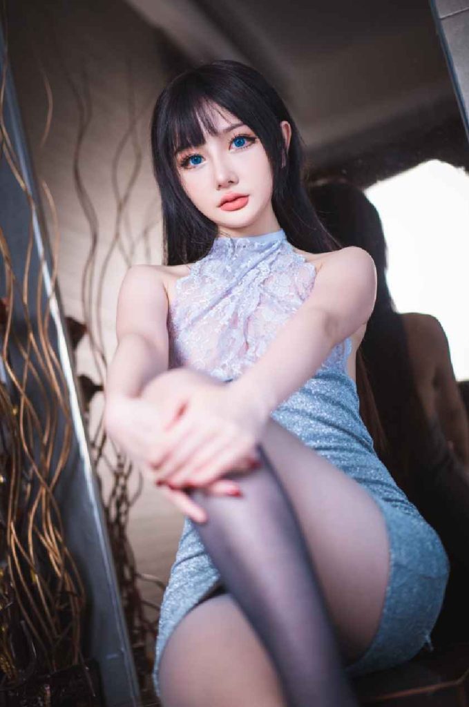 您的蛋蛋 NO.052 包臀灰丝[43P-521MB]