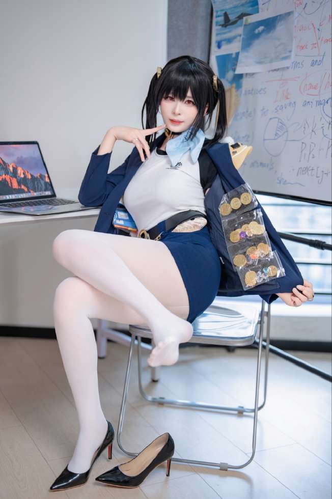轩萧学姐 NO.075 Nikke胜利女神 索拉 [50P-157MB]
