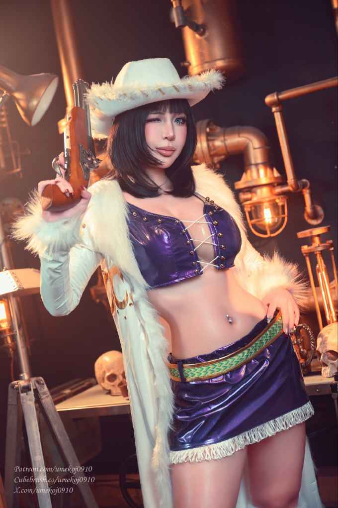 Umeko J – NO.200 Nico Robin Alabasta (One Piece) [119P9V-2.13GB]