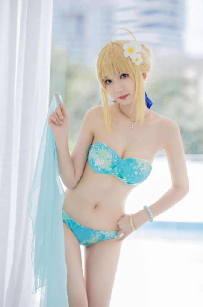 封疆疆v NO.82 FGO Saber 泳装[49P-402MB]